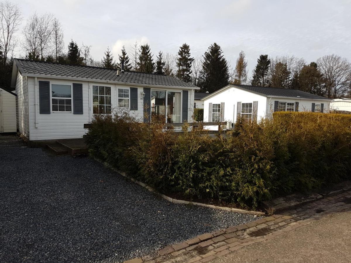 Kuifmees Vakantiewoningen โอสเตอร์ไวก์ ภายนอก รูปภาพ