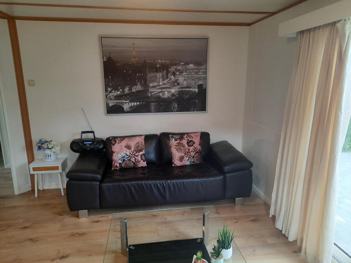 Kuifmees Vakantiewoningen โอสเตอร์ไวก์ ภายนอก รูปภาพ