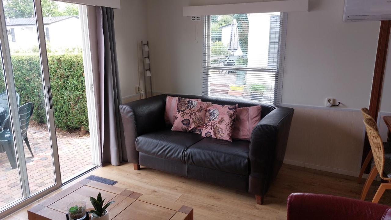 Kuifmees Vakantiewoningen โอสเตอร์ไวก์ ภายนอก รูปภาพ